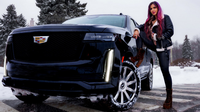 Обои картинки фото автомобили, -авто с девушками, cadillac, escalade