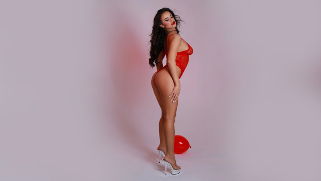 Обои картинки фото девушки, alma luv, alma, luv