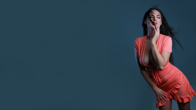 Обои картинки фото девушки, alma luv, alma, luv