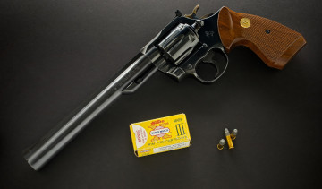 Картинка оружие револьверы пули ствол