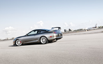 Картинка автомобили toyota серебристая супра тойота