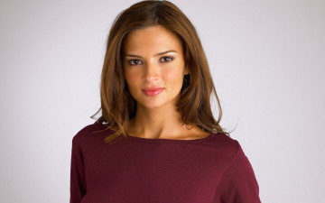 Картинка Jennifer+Lamiraqui девушки   свитер