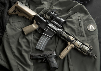 Картинка оружие автомат куртка пистолет