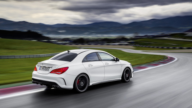 Обои картинки фото автомобили, mercedes, benz, cla45, amg, mercedes-benz