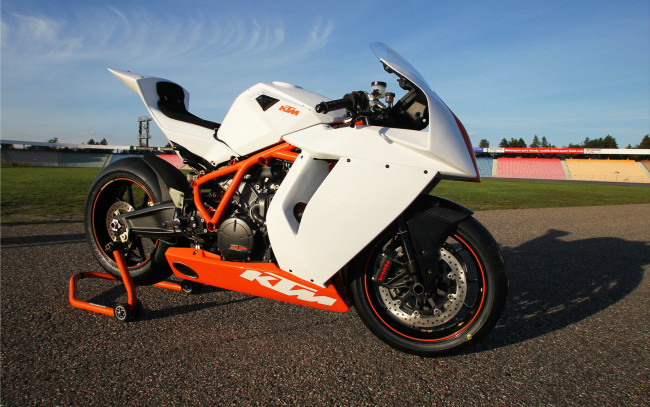 Обои картинки фото мотоциклы, ktm, motorcycle, rc8r