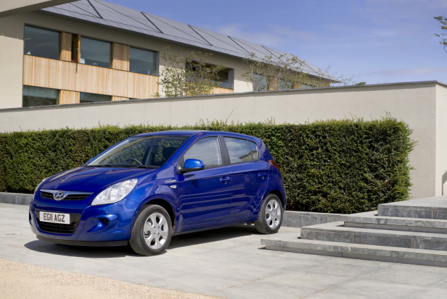 Обои картинки фото 2012, hyundai, i20, bluedrive, автомобили, 