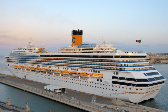 Обои картинки фото costa, magica, корабли, лайнеры, море, круиз, лайнер