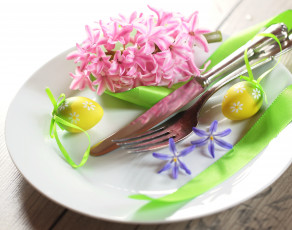 Картинка разное посуда +столовые+приборы +кухонная+утварь яйца цветы вилка тарелка