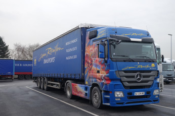 Картинка автомобили mercedes+trucks тягач контейнеровоз грузовик