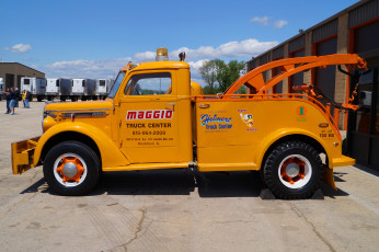 обоя diamond t tow truck, автомобили, diamond, пикап, грузовой