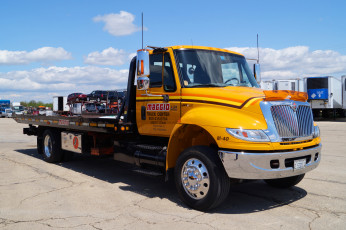 Картинка international+truck автомобили international грузовые бронеавтомобили navistar сша автобусы