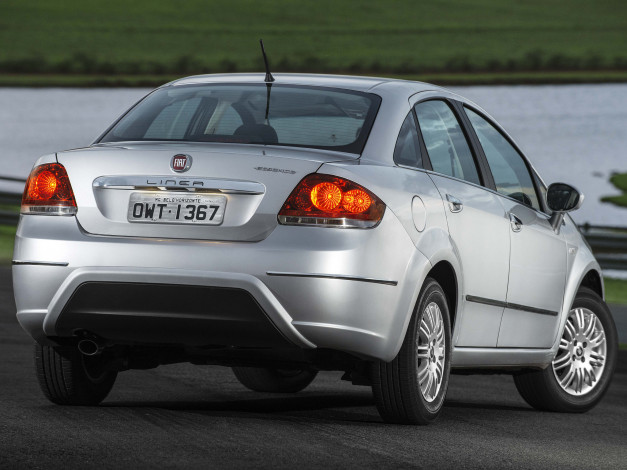 Обои картинки фото автомобили, fiat, светлый, br-spec, 323, 2014, linea