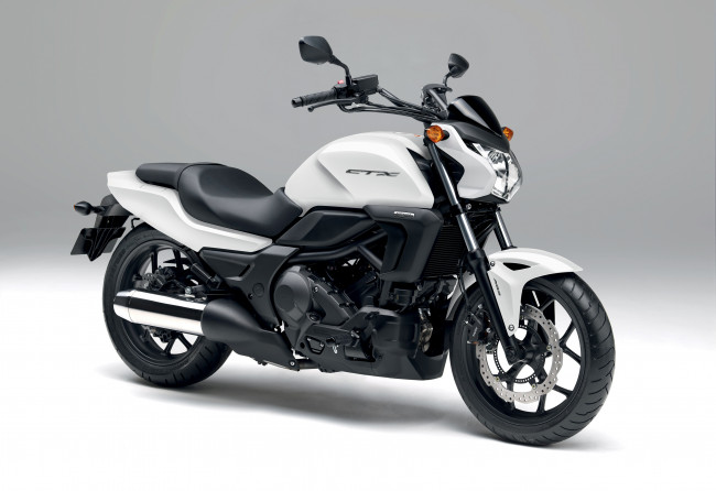 Обои картинки фото мотоциклы, honda