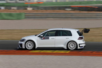 Картинка спорт автоспорт трасса скорость гонки