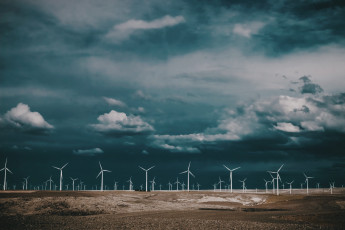 Картинка разное мельницы поле ветряки облака