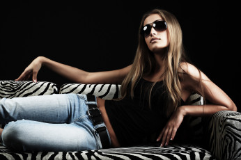 Картинка девушки -unsort+ брюнетки +шатенки взгляд лицо