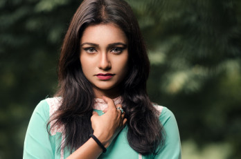 Картинка девушки -unsort+ брюнетки +шатенки взгляд лицо