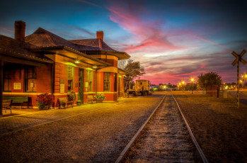 Картинка города -+пейзажи полустанок