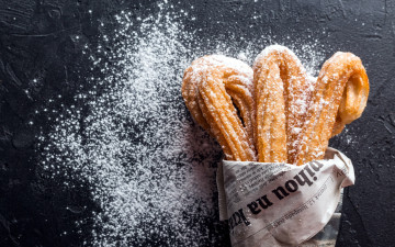 Картинка еда пирожные +кексы +печенье чуррос