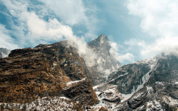 Картинка природа горы облака вершины