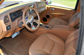 Картинка 2000-chevy-tahoe автомобили интерьеры chevrolet