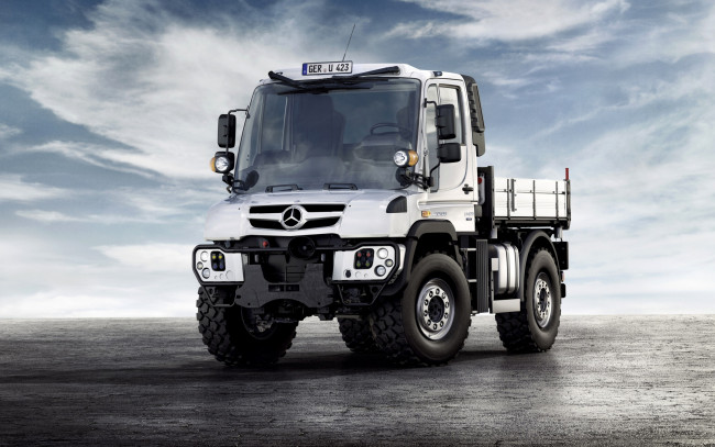 Обои картинки фото mercedes-benz unimog u 423  , 2018, автомобили, mercedes trucks, german, trucks, off-road, truck, euro, 6, u423, mercedes, benz, unimog, грузовик, мерседес