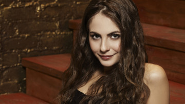 Картинка willa+holland девушки willa holland девушка актриса модель брюнетка поза взгляд макияж лицо портрет красотка причёска