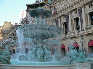 Картинка города фонтаны