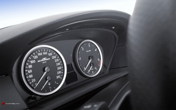 Картинка m5 автомобили спидометры торпедо