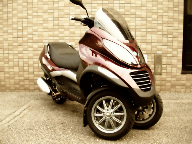 Обои картинки фото мотоциклы, piaggio