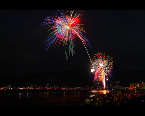 Картинка разное салюты фейерверки