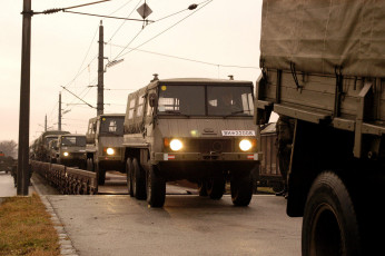 Картинка техника военная мотоцикл бразильянка пара emanuela de paula парень девушка модель супер