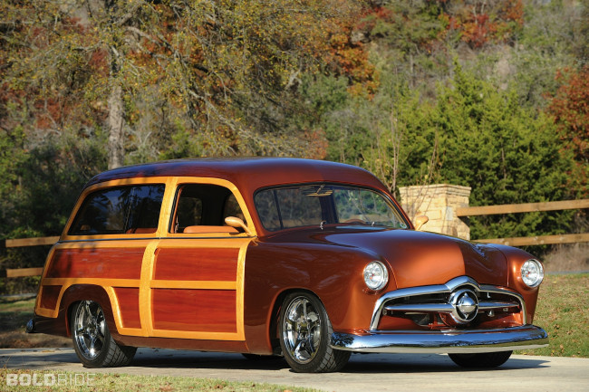 Обои картинки фото автомобили, custom, van`s, стул, цветы, ford