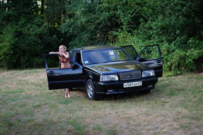 Обои картинки фото автомобили, авто, девушками, зелёный, росянка