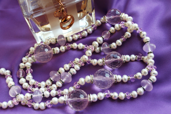 Обои картинки фото разное, украшения,  аксессуары,  веера, ожерелье