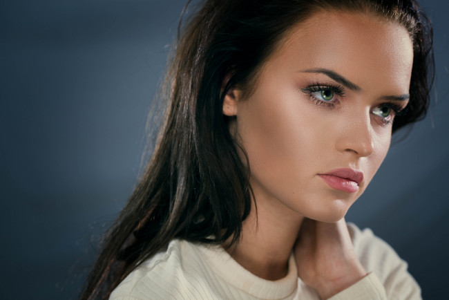 Обои картинки фото девушки, -unsort , лица,  портреты, взгляд, лицо