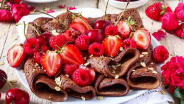 Картинка еда блины +оладьи черешня малина клубника