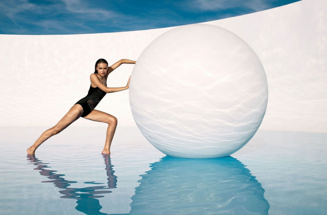 Обои картинки фото Zuzana Gregorova, девушки