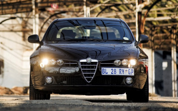 Картинка автомобили alfa romeo фары