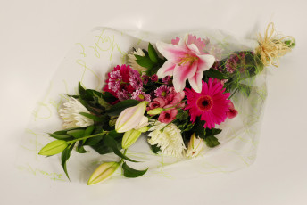 Картинка цветы букеты композиции хризантемы букет герберы лилии розы