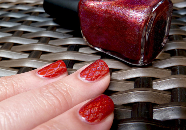 Обои картинки фото разное, руки, лак, пальцы, ногти, маникюр