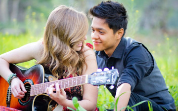Картинка музыка -другое юноша гитара девушка