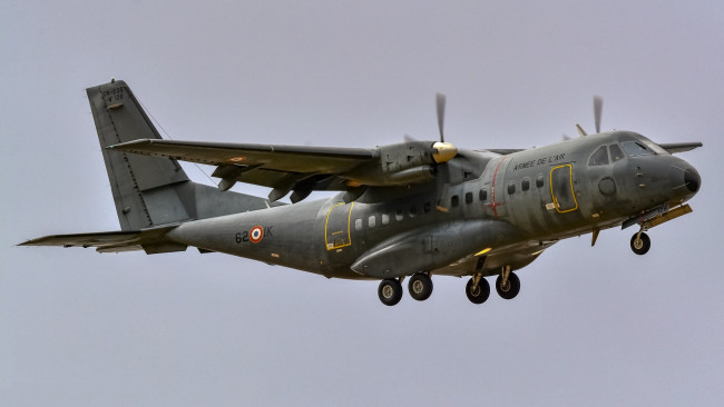 Обои картинки фото авиация, военно-транспортные самолёты, ввс