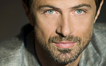 Картинка мужчины kim+rossi+stuart портрет