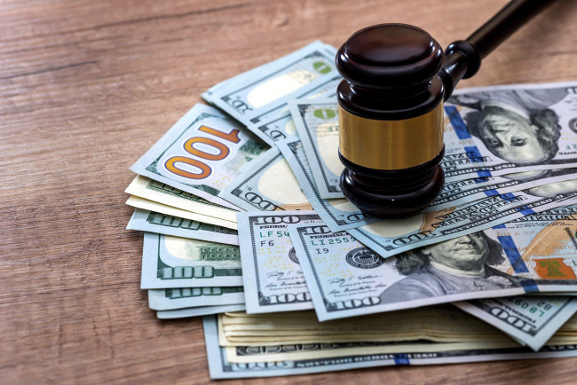 Обои картинки фото разное, золото,  купюры,  монеты, деньги