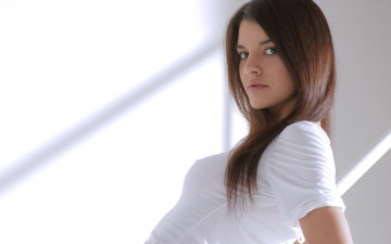 Картинка -Unsort+Брюнетки+Шатенки девушки unsort брюнетки шатенки взгляд майка