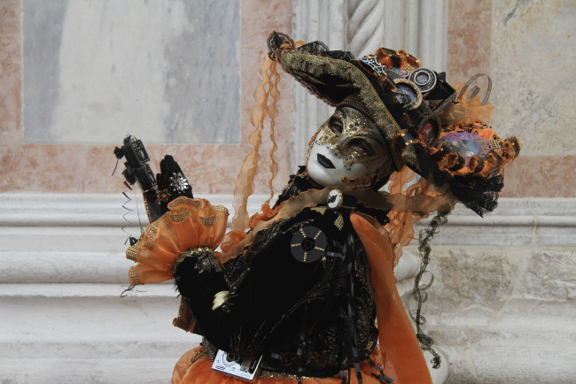 Обои картинки фото разное, маски, карнавальные, костюмы, карнавал, венеция