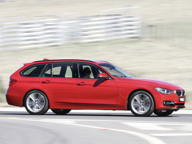 Обои картинки фото автомобили, bmw, красный, f31, au-spec, line, sport, touring, 320i