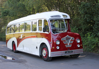 Картинка автомобили автобусы транспорт пассажирский