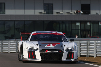 Картинка автомобили audi r8 lms 2015г